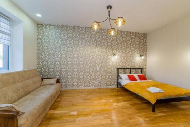 Rent House (Рент Хаус) на Щорса 53