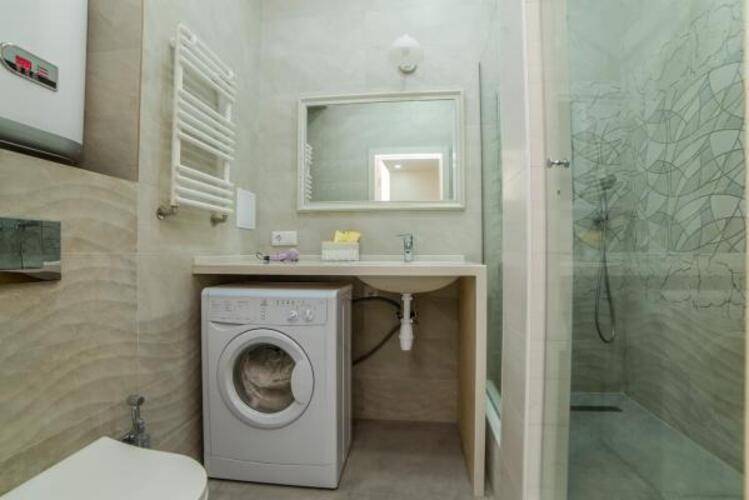 Rent House (Рент Хаус) на Щорса 53