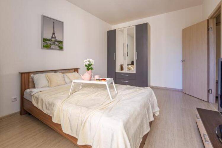 Rent House (Рент Хаус) на Щорса 60Б