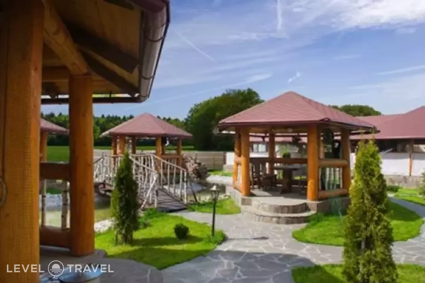 Арт Холл (основной корпус)