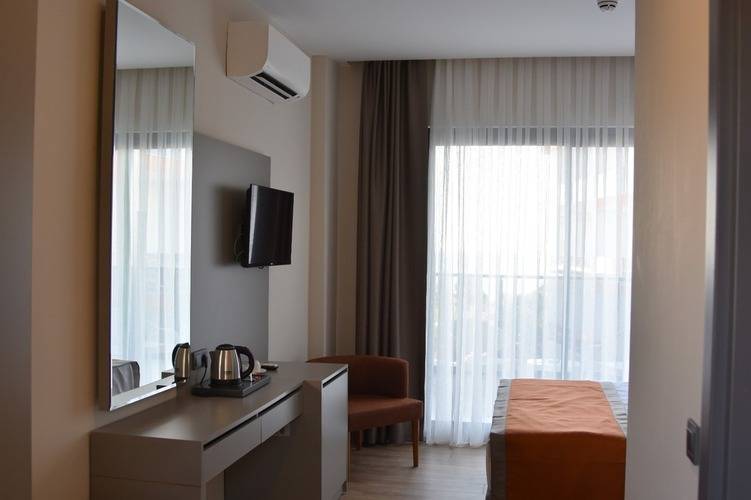 Side Golden Rock Hotel (Adults Only 16+)