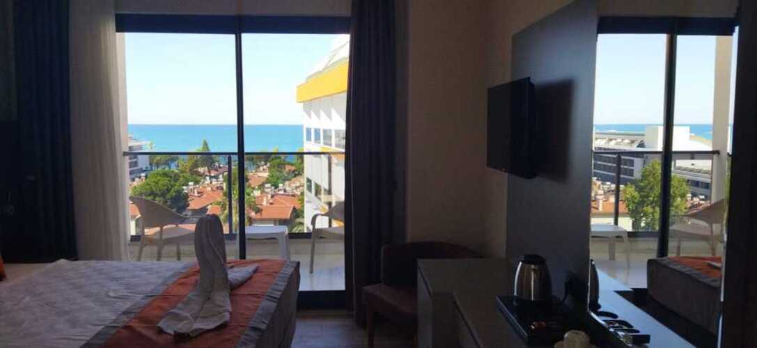 Side Golden Rock Hotel (Adults Only 16+)