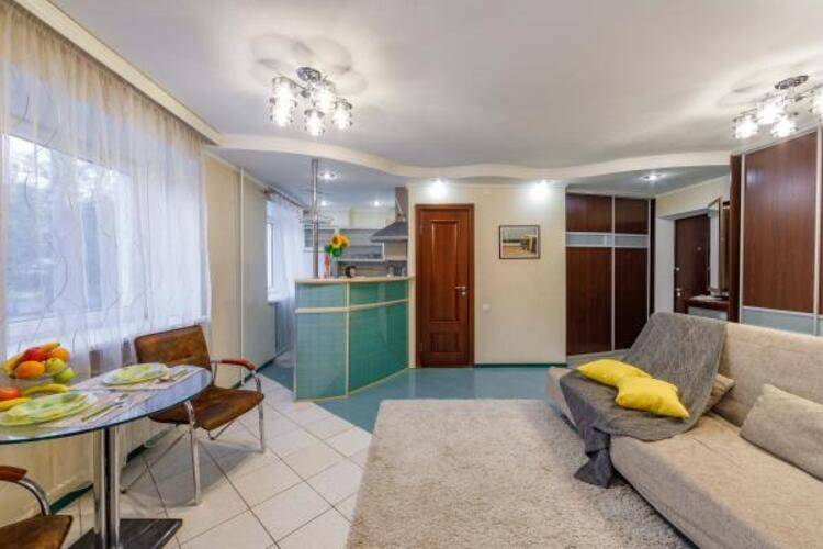 Room Tour (Рум Тур) на улице Декабристов
