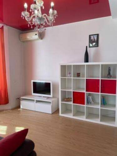 Rent House (Рент Хаус) на Бажова