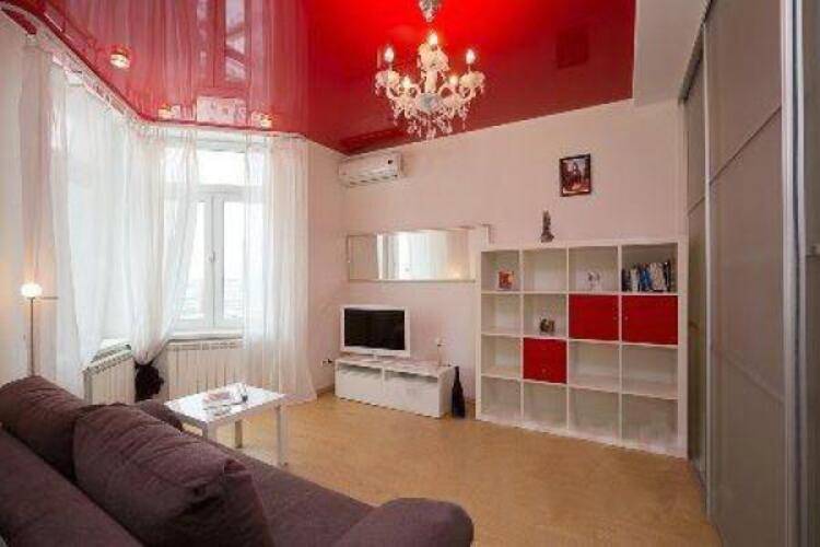 Rent House (Рент Хаус) на Бажова