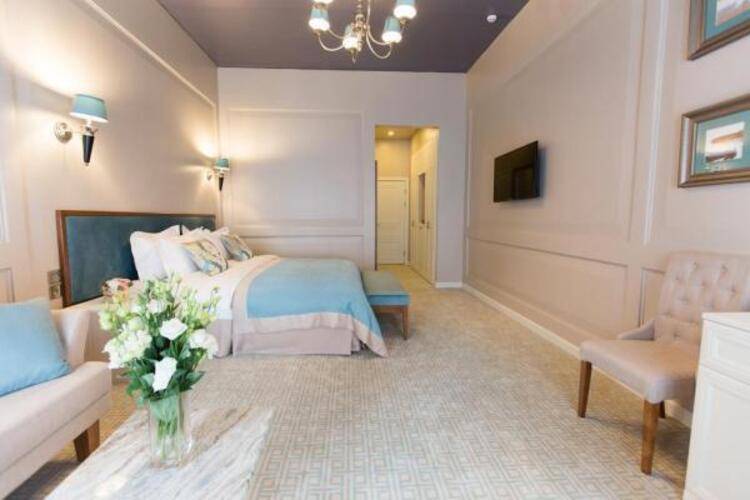 Xander Hotel
