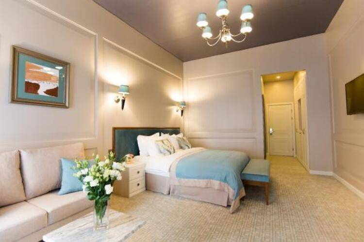 Xander Hotel