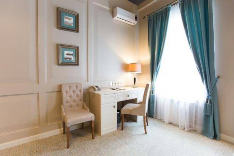 Xander Hotel