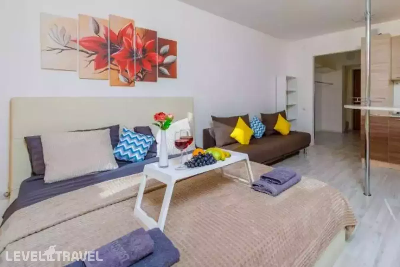 Room Tour (Рум Тур) на улице Юмашева