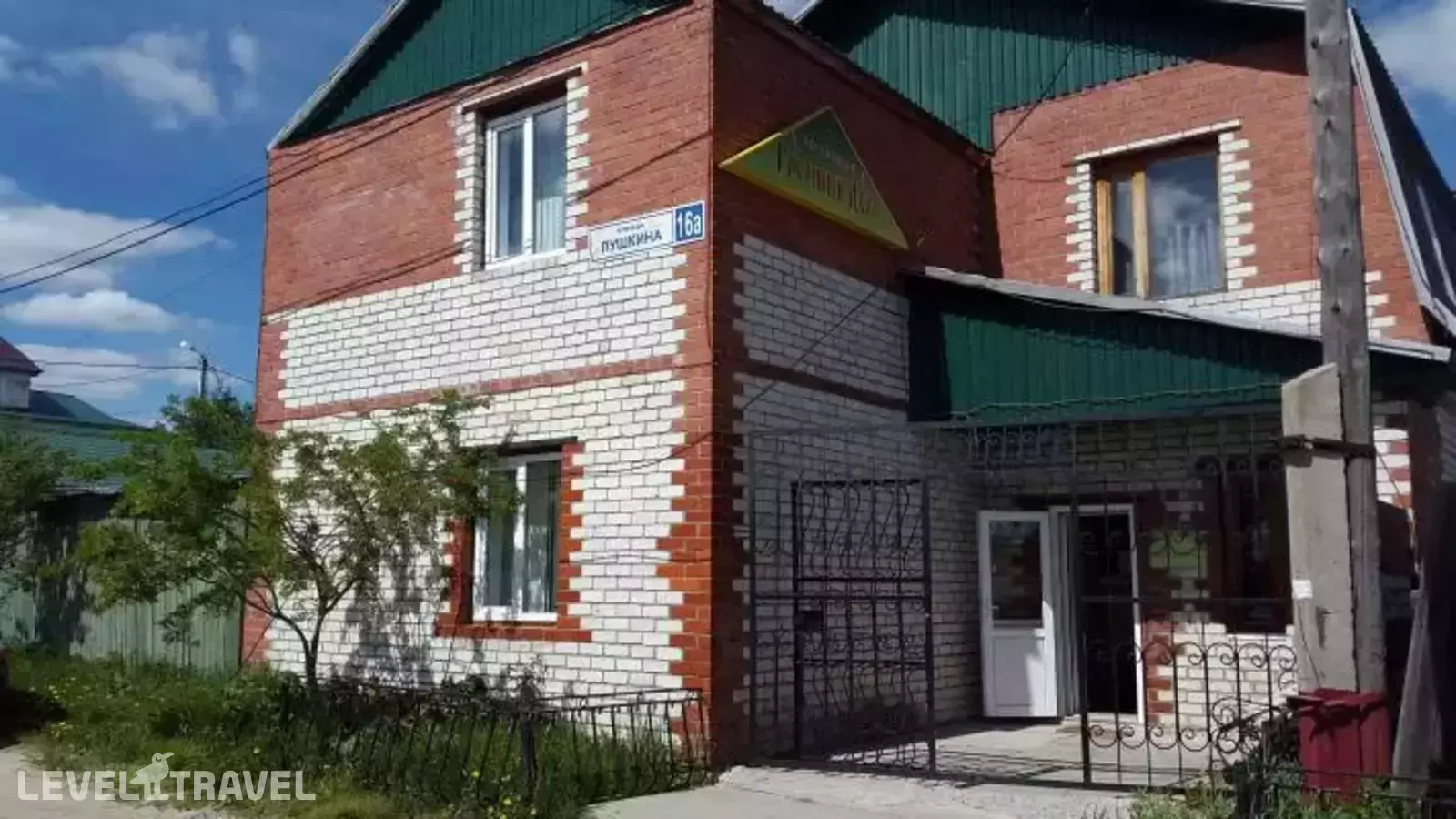 Гостиный Двор