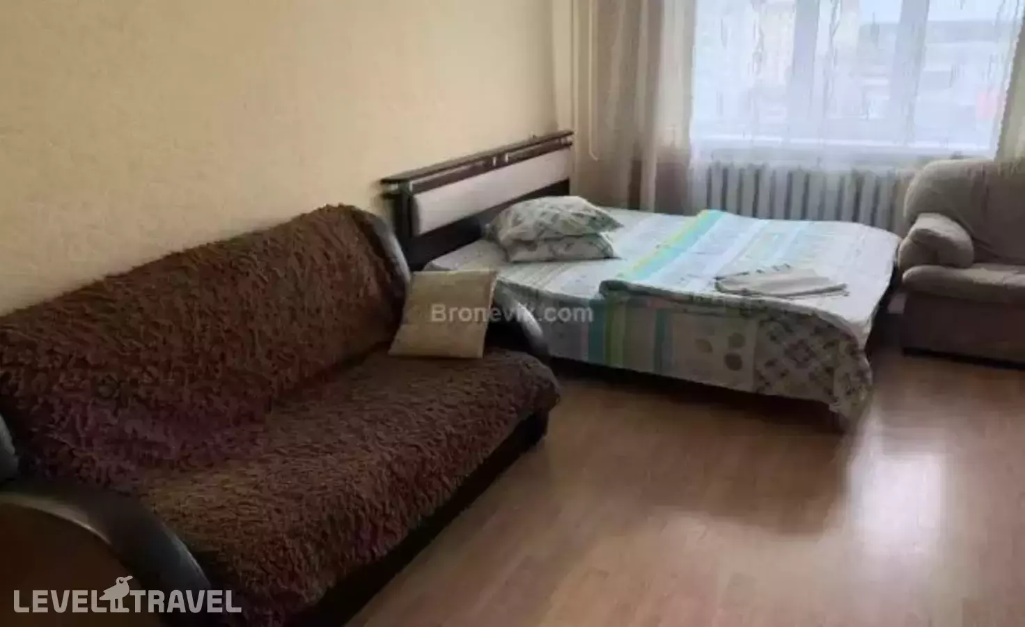 Семпл на Нефтяников 48/2