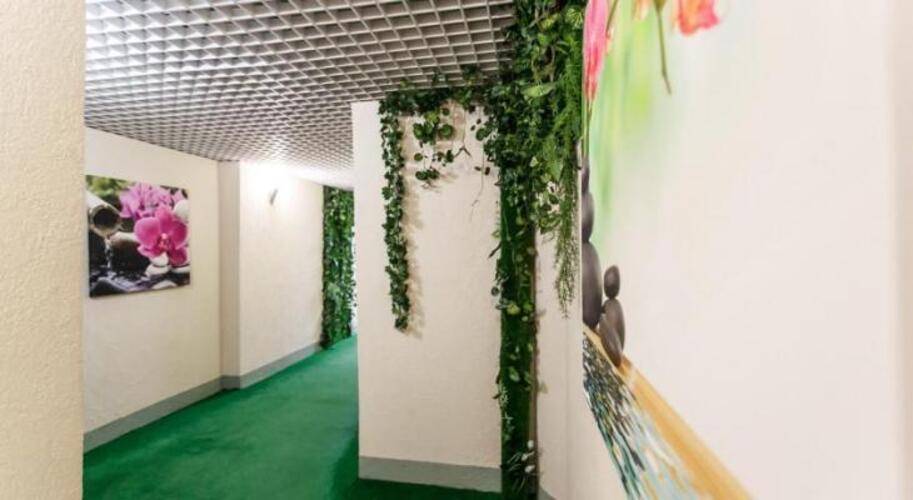 Hotel-Apartments (Отель-Апартаменты) (бывш. Аврора)