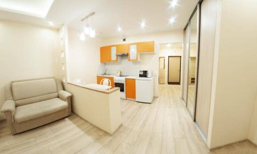 Домашняя на Геологоразведчиков 44