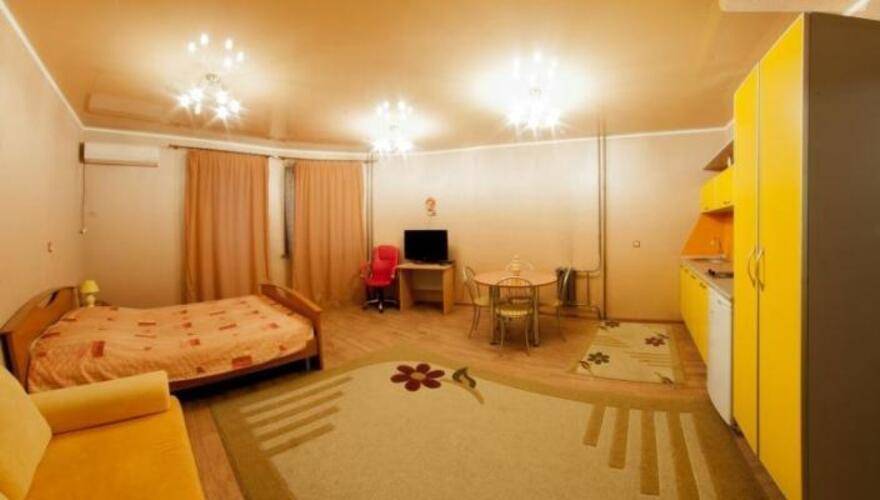 Домашняя на Максима Горького