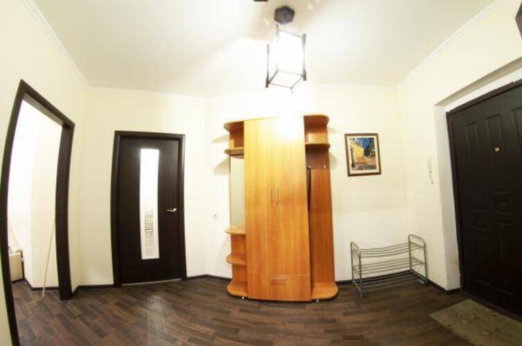 Домашняя на Фабричной 9