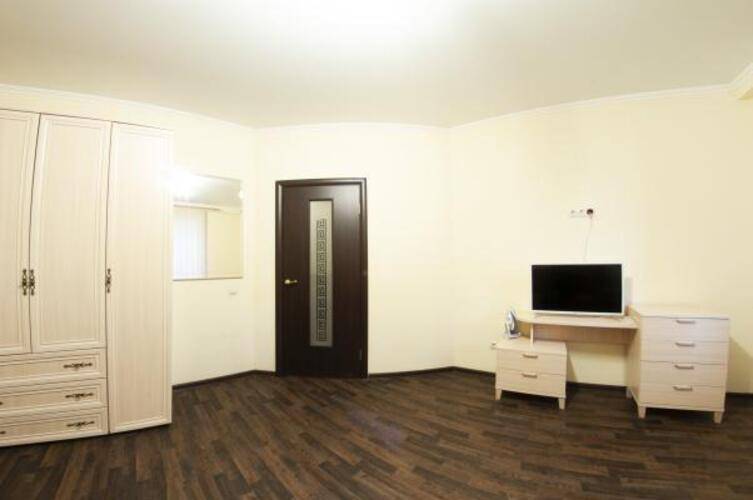 Домашняя на Фабричной 9