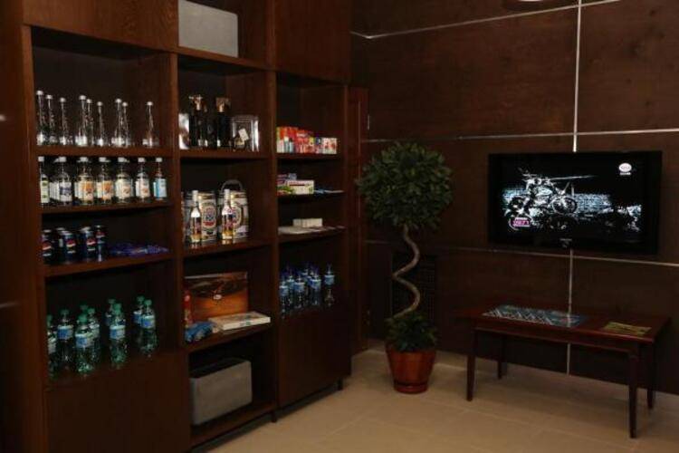DIS President hotel