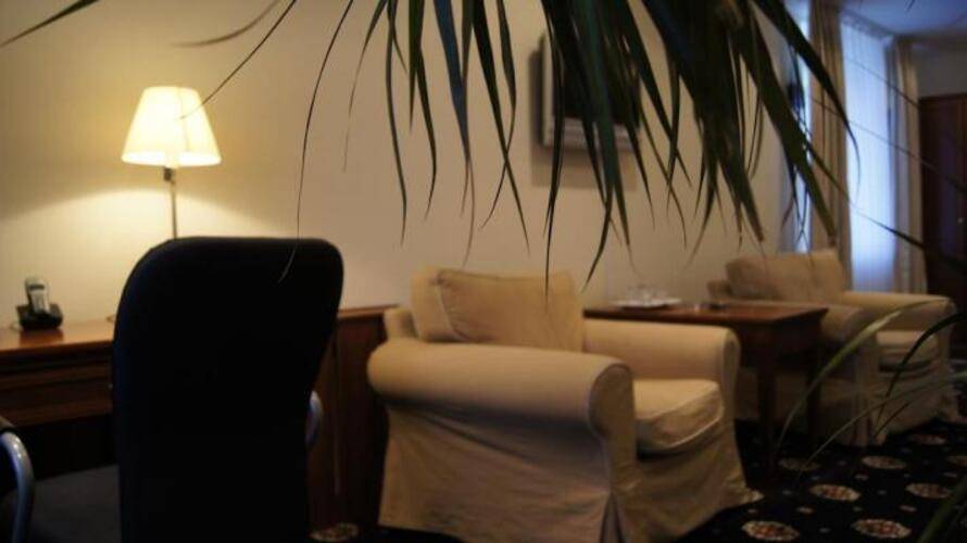 DIS President hotel