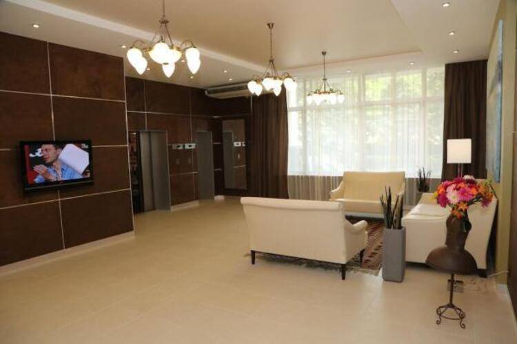 DIS President hotel