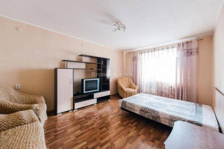 Декабрист на Анохина 120А