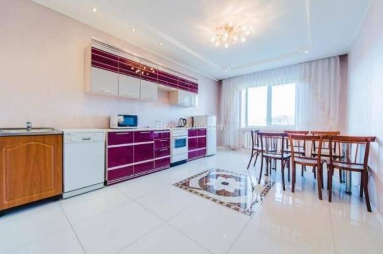 Декабрист на Анохина 93