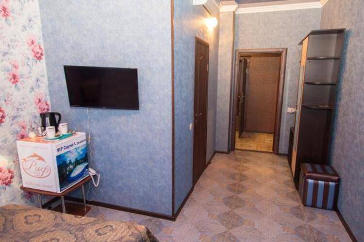 Отель Риф