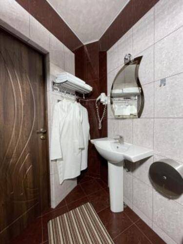 Отель Риф