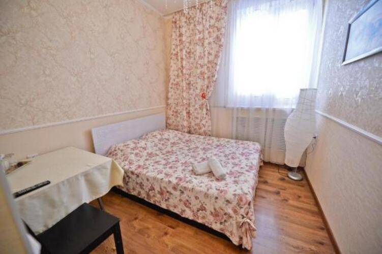Алексис