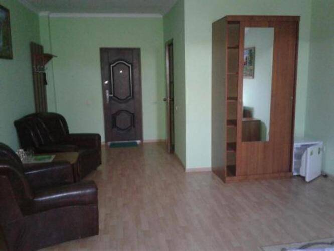 Hotel-Hall (Отель-Холл)
