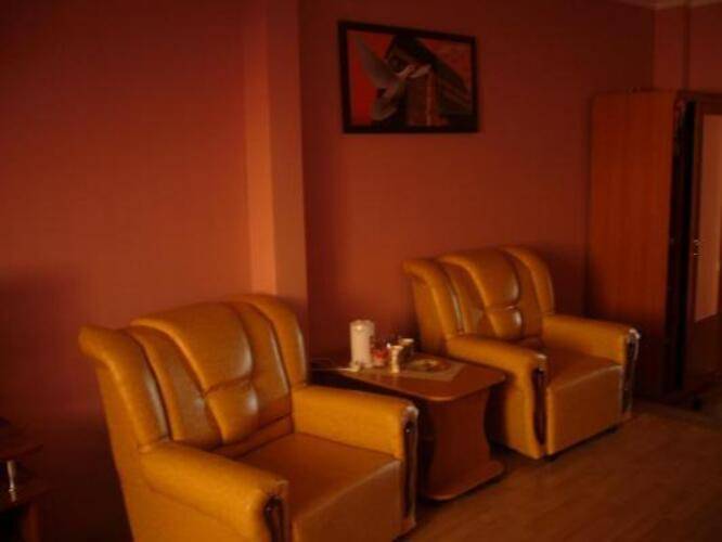 Hotel-Hall (Отель-Холл)