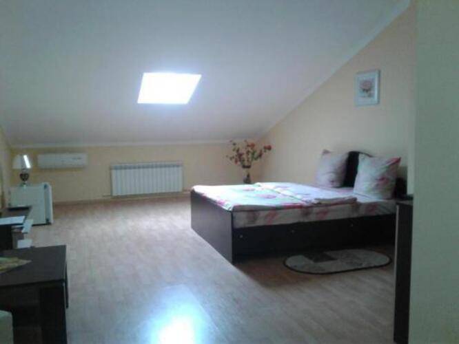 Hotel-Hall (Отель-Холл)