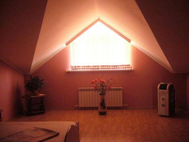 Hotel-Hall (Отель-Холл)