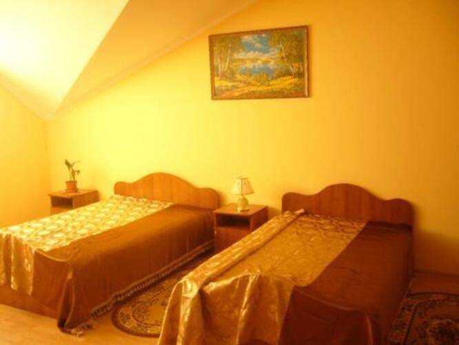 Hotel-Hall (Отель-Холл)