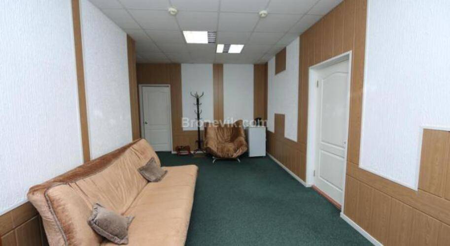 Салют на Школьной, 16