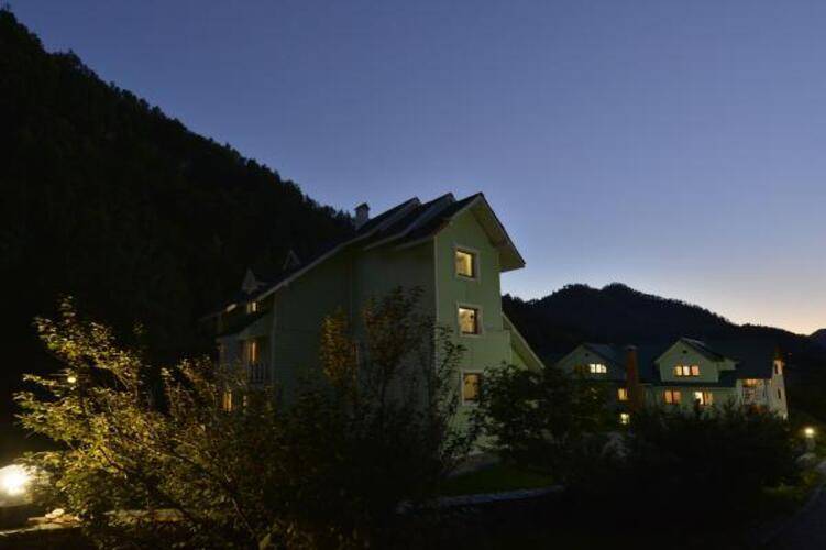 Aреда 1 – Mountain Hotel