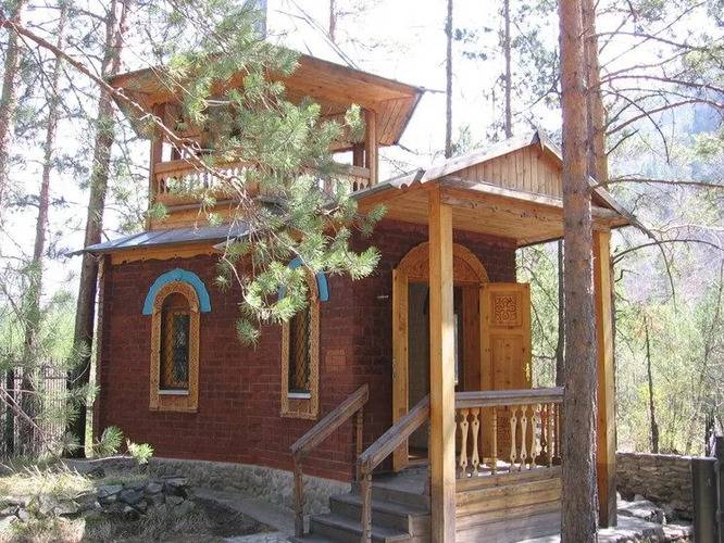 Aреда 1 – Mountain Hotel