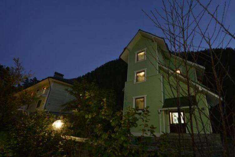 Aреда 1 – Mountain Hotel