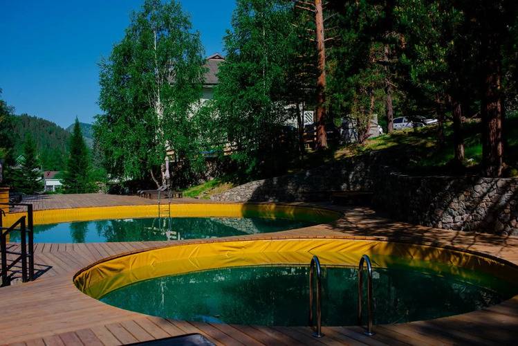 Aреда 1 – Mountain Hotel