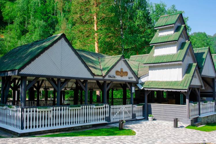 Aреда 1 – Mountain Hotel