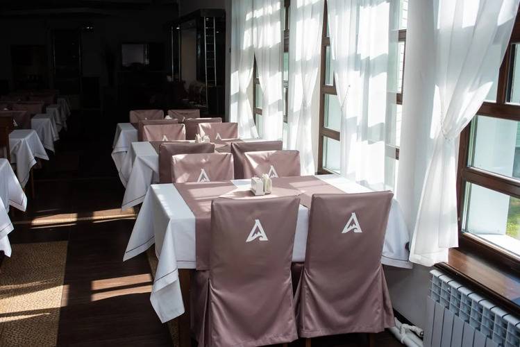 Aреда 1 – Mountain Hotel