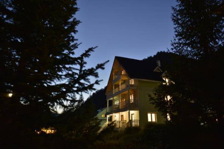 Aреда 1 – Mountain Hotel