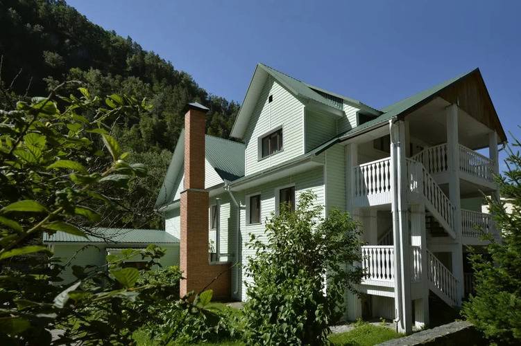 Aреда 1 – Mountain Hotel