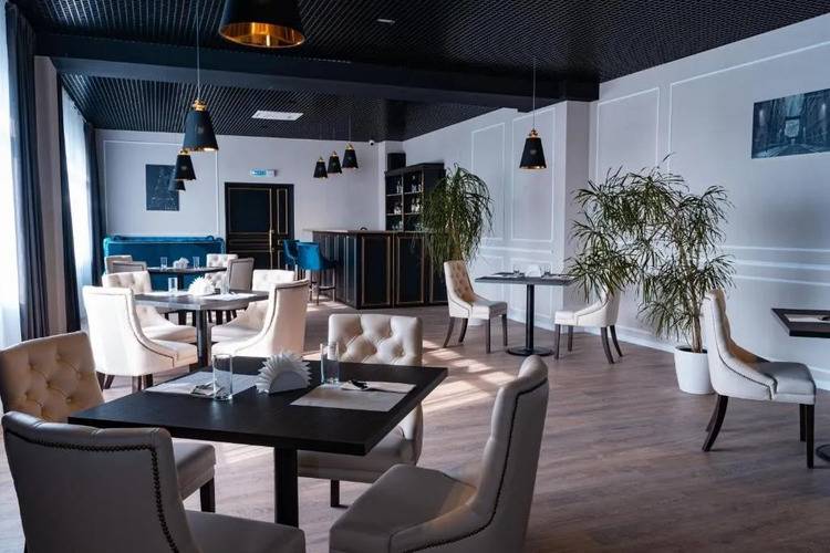 Park Side Inn (Парк Сайд Инн)