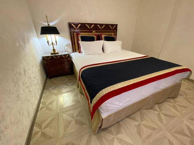 Park-Hotel (Парк-отель)