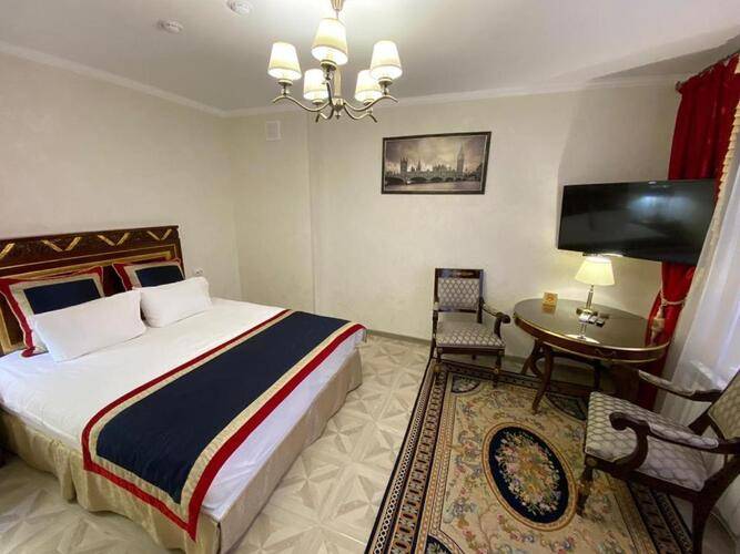 Park-Hotel (Парк-отель)