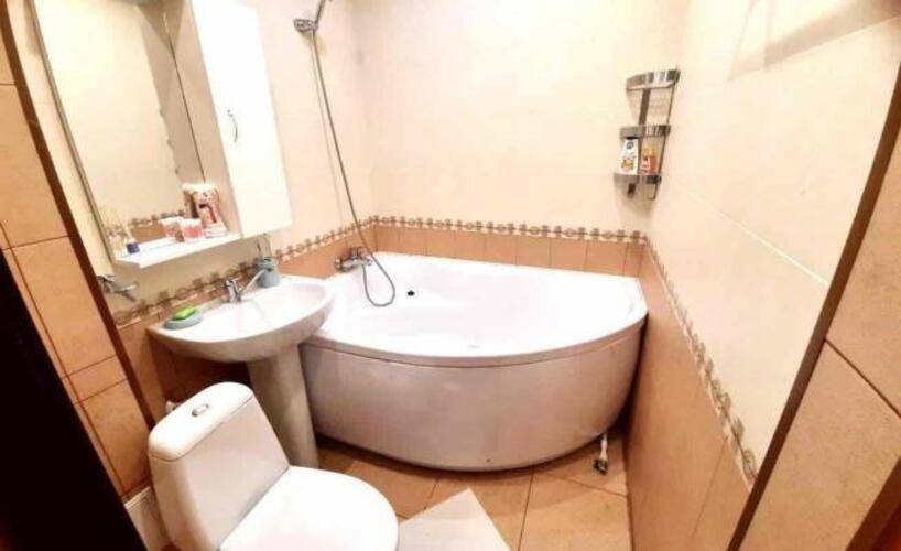 Мирный дом на улице Тихонова 8