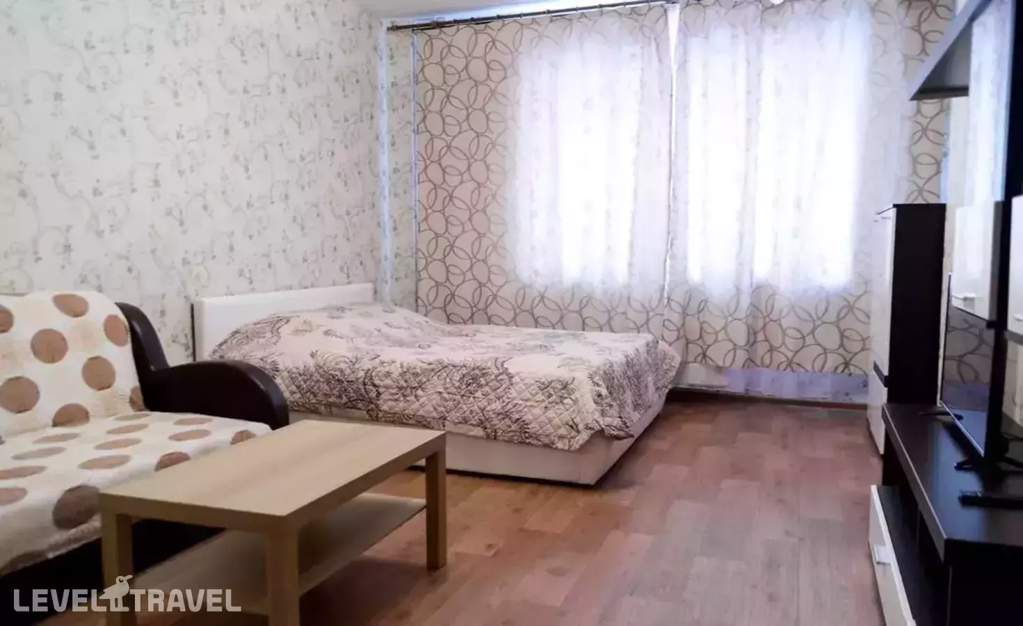 Атлант на улице Революции 1905 года