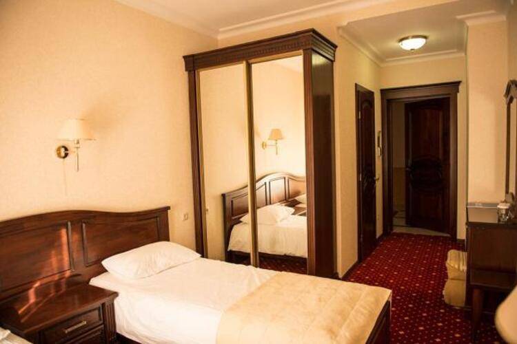 Кристалл 139