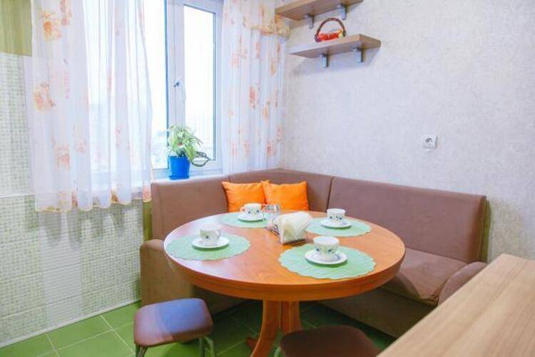 Пять звезд в микрорайоне Дружба 2/3