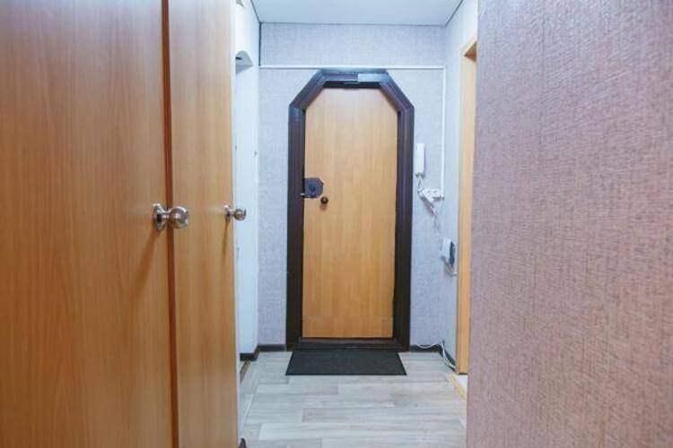 Пять звезд на Ленинградском 12А